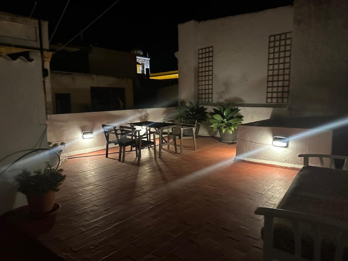 Apartment In Old Town With Roof Terrace And Fibre, Таріфа Екстер'єр фото